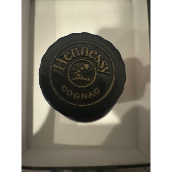 Hennessy Cognac Limited VS edition in Honor of the 44th president.4