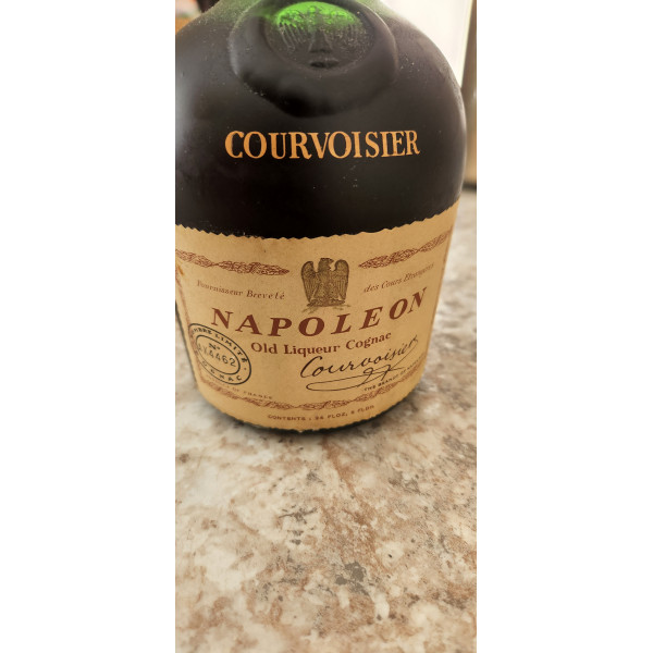 Courvoisier Cognac Napoleon Old Liquer Cognac.5