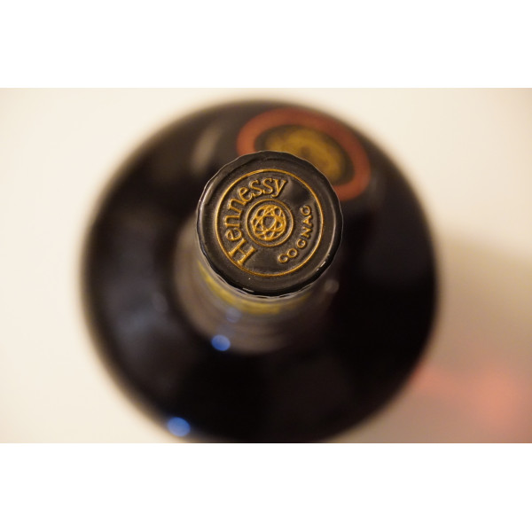 Hennessy Cognac V.S Futura Limited Edition.4
