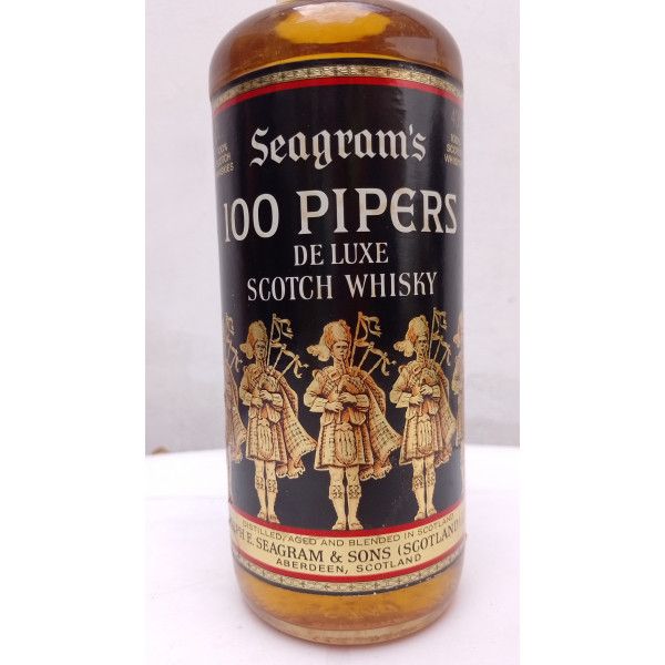 Seagram´s 100 Pipers De Luxe.5