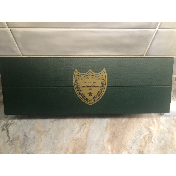 Moet et Chandon Champagne Cuvee Dom Perignon Brut 1988.4