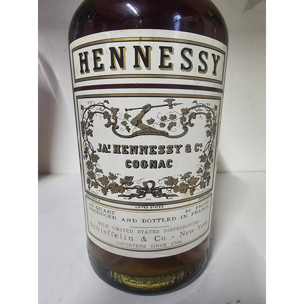 Hennessy Cognac Bras Arme 1960s.5