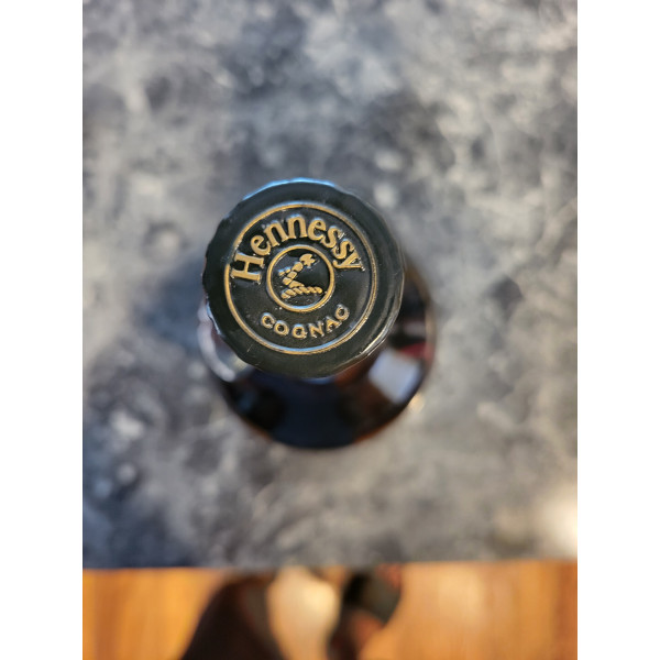 Hennessy Cognac Limited VS edition in Honor of the 44th president.4