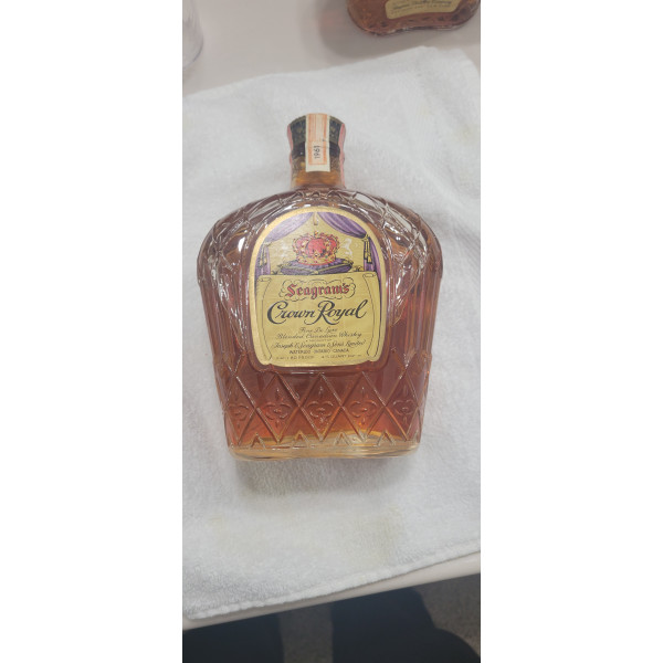 Seagram Crown royal 1961.1