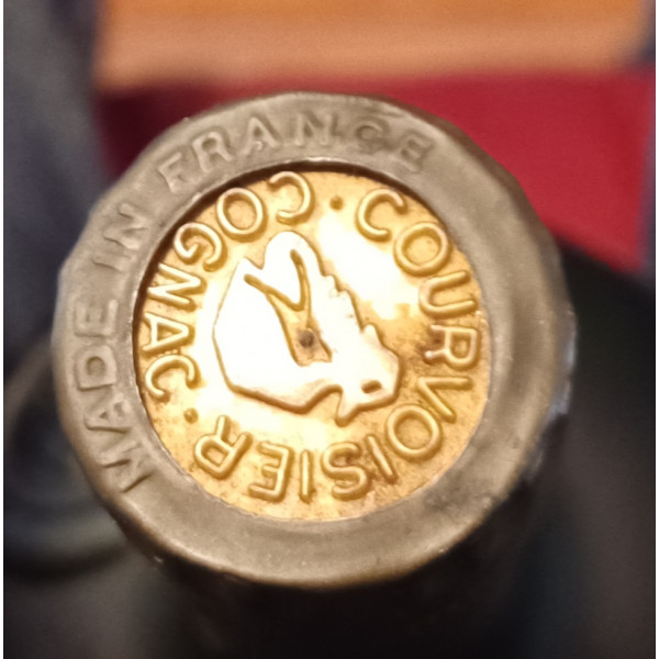 Courvoisier Cognac Napoleon.4