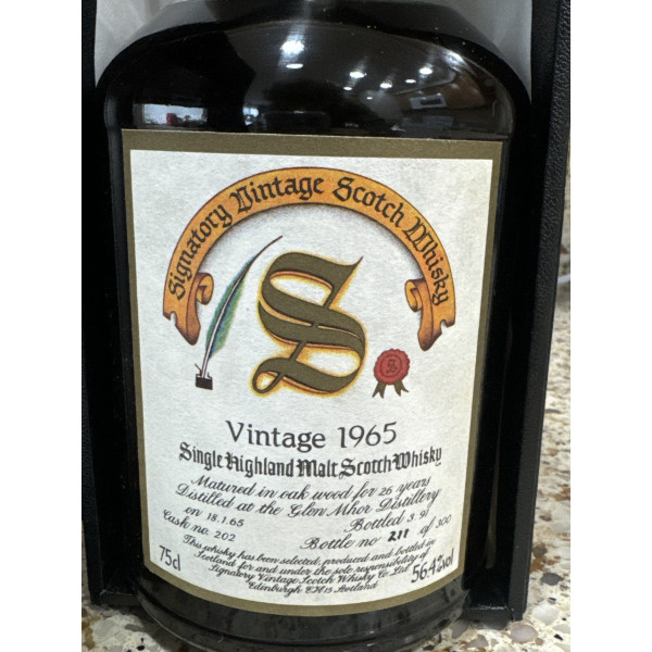 Glen Mhor Vintage 1965 26 Years Old.5