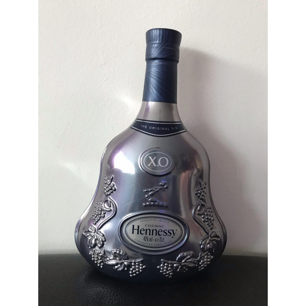 Hennessy Cognac XO Ice Limited Edition.1