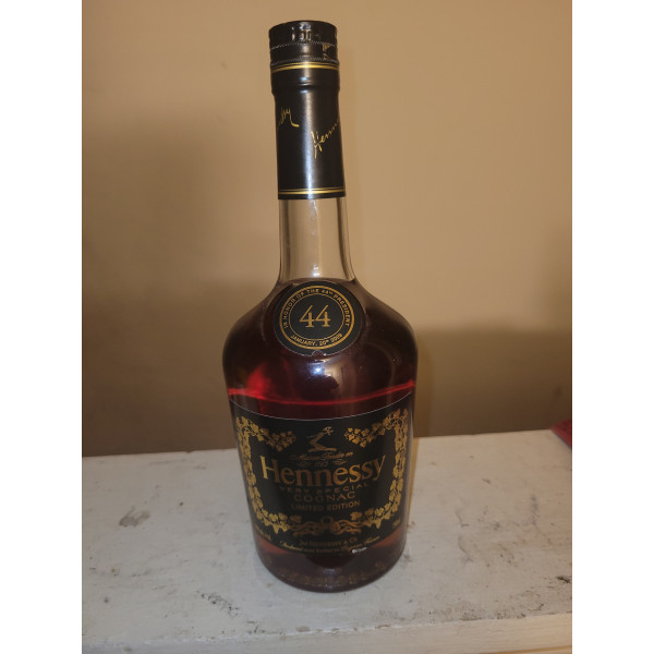 Hennessy Cognac Limited VS edition in Honor of the 44th president.1