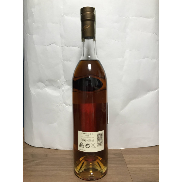 Hine Cognac Hine Vintage 1981 - Jarnac Edition.2