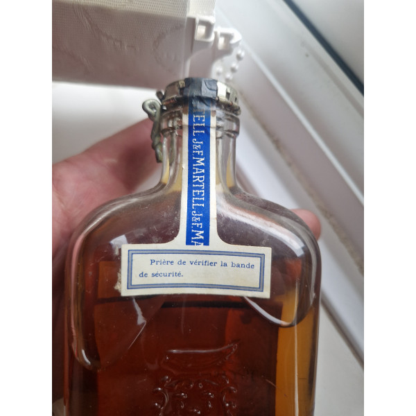 Martell Cognac Very Old Pale Flask 3 star.2