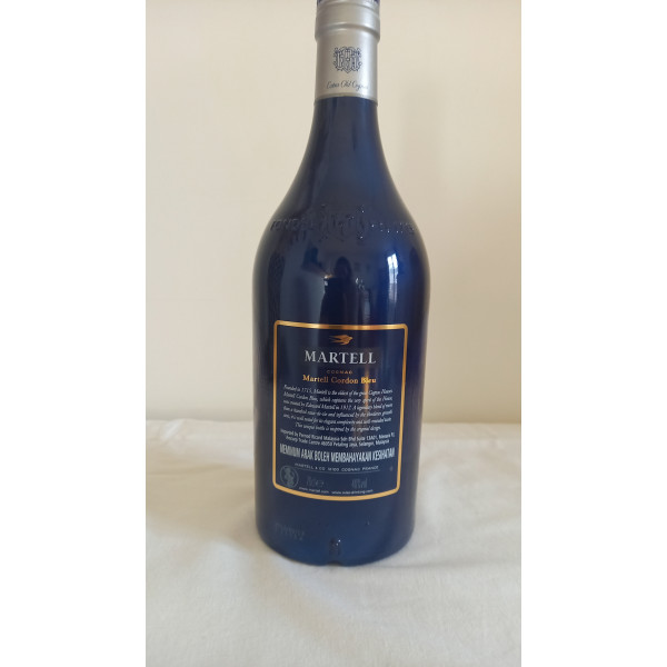 Martell Cognac Cordon Bleu XO Limited Edition Cognac + box.2