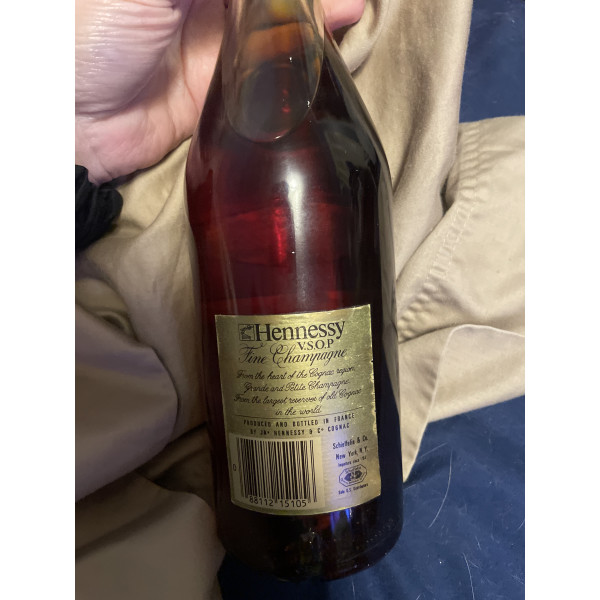 Hennessy Cognac V.S.O.P.2