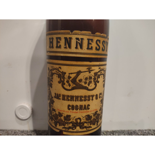 Bras Arme Hennessy.5