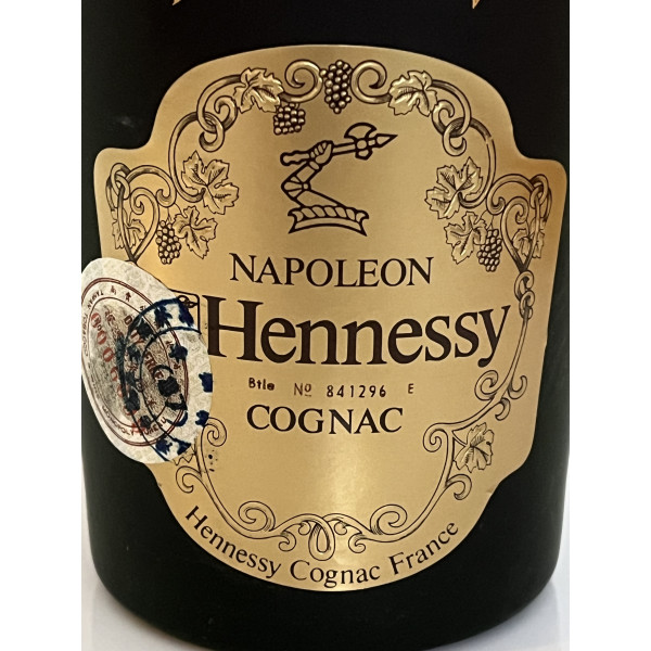 Hennessy Cognac Napoleon Bras Arme.5