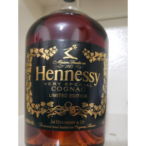 Hennessy Cognac VS 44th Limited Edition.5