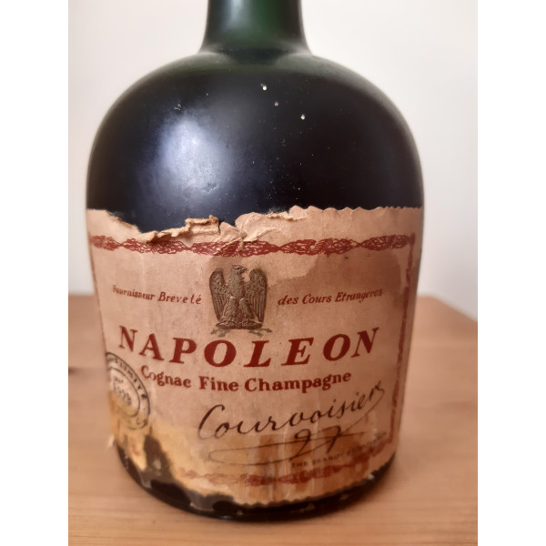 Courvoisier Cognac Napoleon Cognac Fine Champagne.5