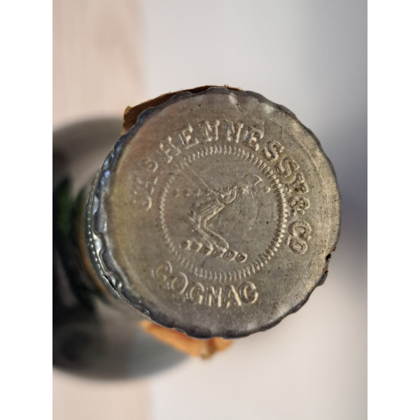 Hennessy Cognac 3 Star 1950s.4