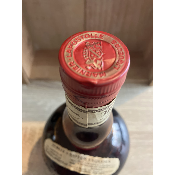 Grand Marnier Liquor Red Ribbon 1970s.4