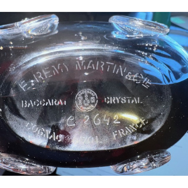 Remy Martin Cognac Louis XIII set with one glass.5