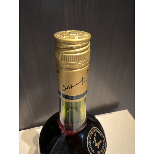 Hennessy Cognac Brass Arme.3