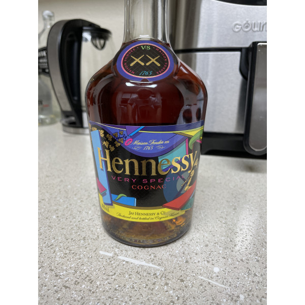 Hennessy Cognac Very special Cognac Kaws edition.5