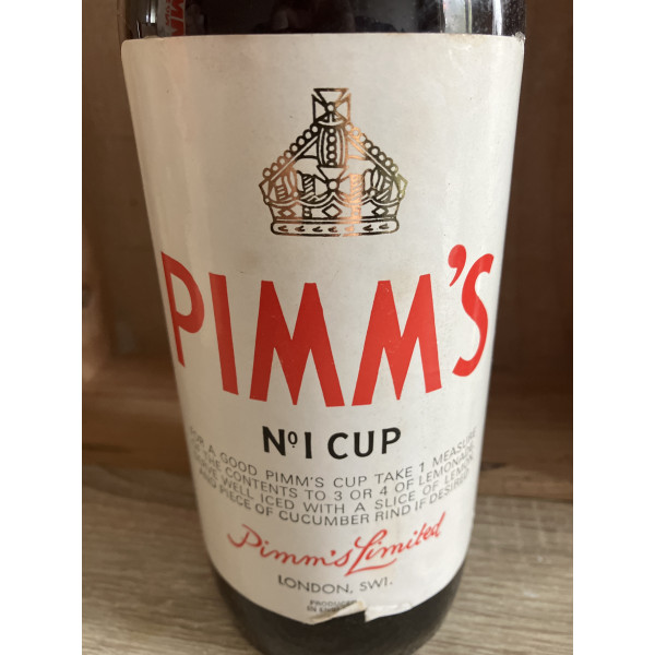 Pimm’s limited Vintage Limited No. 1 cup 1970s.5