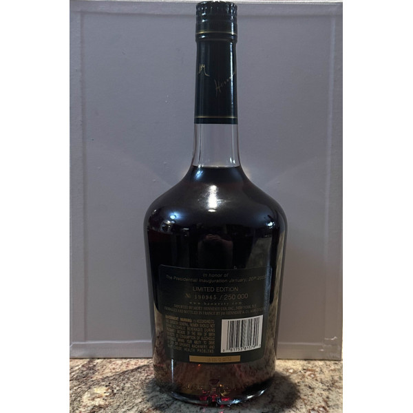 Hennessy Cognac Hennessy Cognac Very Special in honor of the 44th President limited edition.2