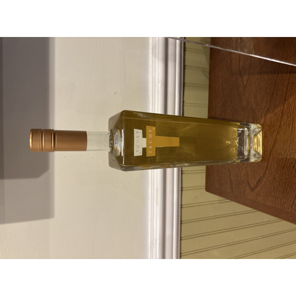 Trump Trump The World's Finest Super Premium Vodka 1L.2