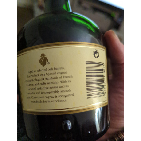 Courvoisier Cognac V.S. .2