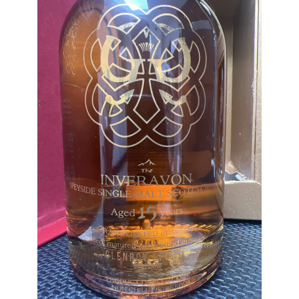 Glenroy Limited Edition The Inveravon 15 Years Old set with 2 glasses.5