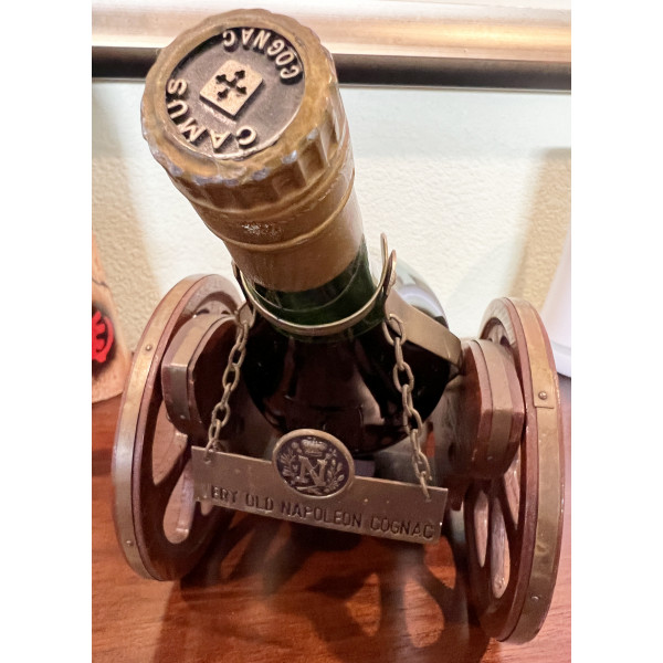 Camus Cognac Napoleon.5