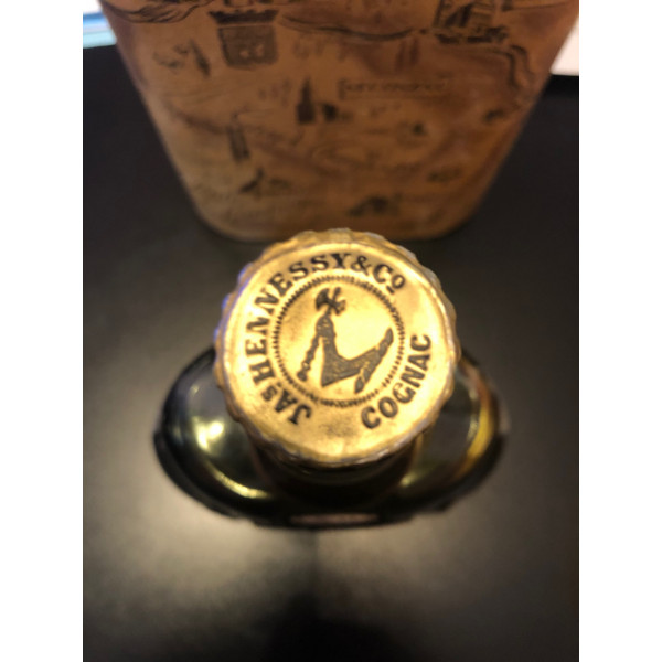 Hennessy Cognac JA Hennessy & co Cognac.4