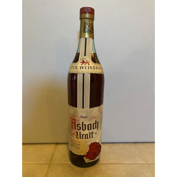 asbach and company Asbach Uralt, Weinbrand.1