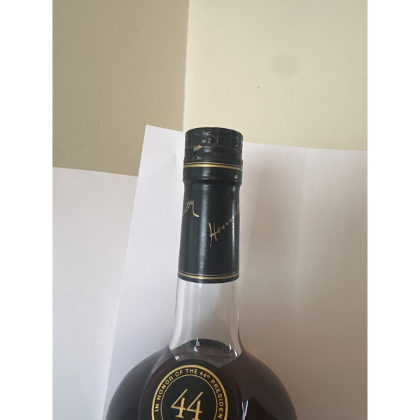 Hennessy Cognac Very Special Limited Edition in Honor of the 44th President.3