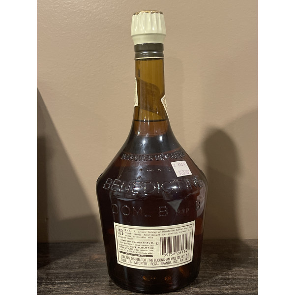 Benedictine and Brandy (B&B) B&B Benedictine & Brandy Liqueur Le Directeur A.H.G. 750ml 1970s.2