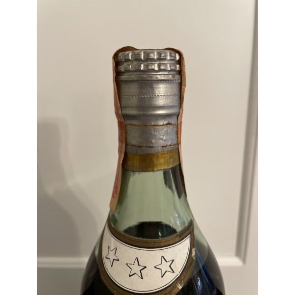 Hennessy Cognac 3 star.3