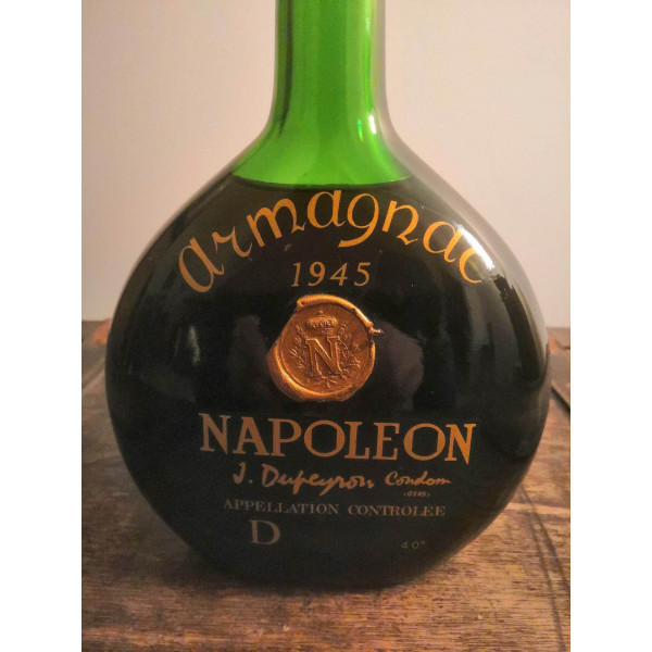 J. Dupeyron  J. Dupeyron, Armagnac 1945 Napoleon Hors d´Age.5