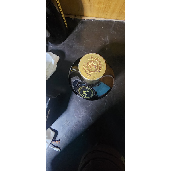 Hennessy Cognac Very Special.4