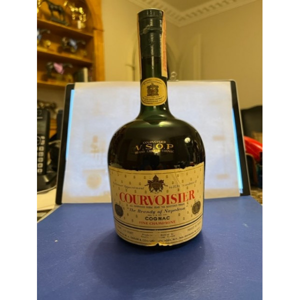 Courvoisier Cognac VSOP.1