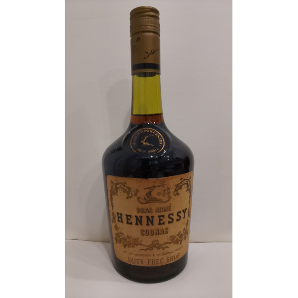 Hennessy Cognac Hennessy Bras Armé Cognac Duty Free 1970s.1