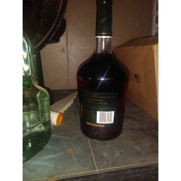 Hennessy Cognac Limited Edition VS in honor of the 44th president.2