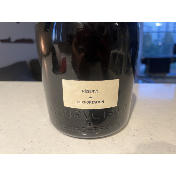 Courvoisier Cognac Luxe 3 star.2