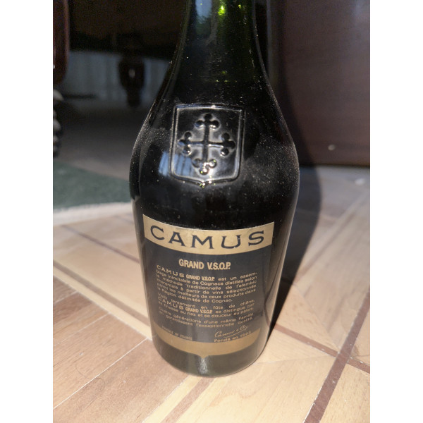 Camus Cognac Grand VSOP La Grande Marque 1970s.2