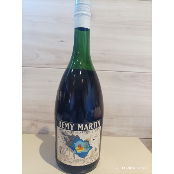 Remy Martin Cognac VSOP.2