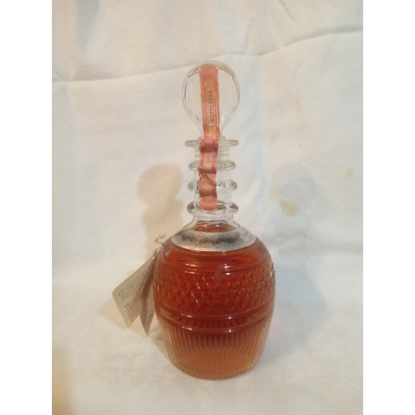 Seagram 1776 Special Edition in Tiffany decanter.2