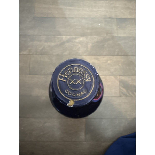 Hennessy Cognac Limited Edition VS KAWS \"XX\".4