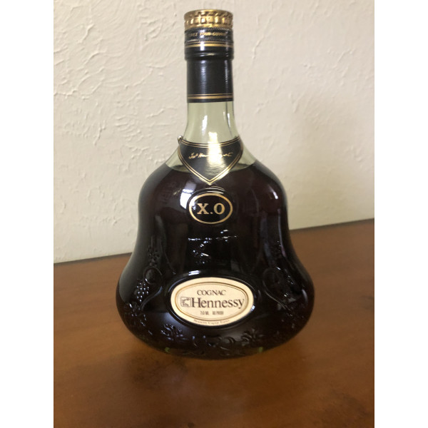 Hennessy Cognac Hennessy XO with Box 1970s.1