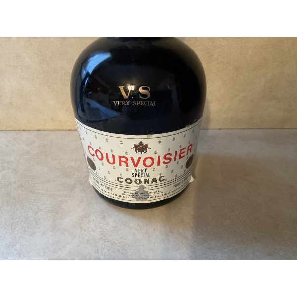 Courvoisier Cognac VS Courvoisier.5