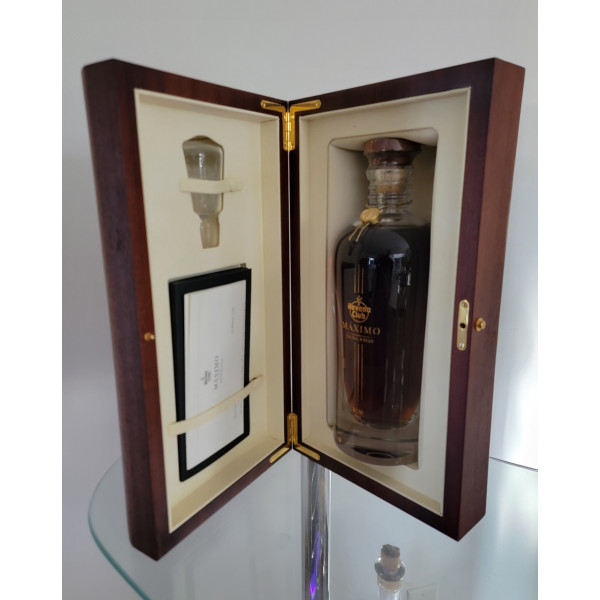 Havana Club Maximo Extra Anfjo Havana Club Máximo Extra Añejo Rum.1