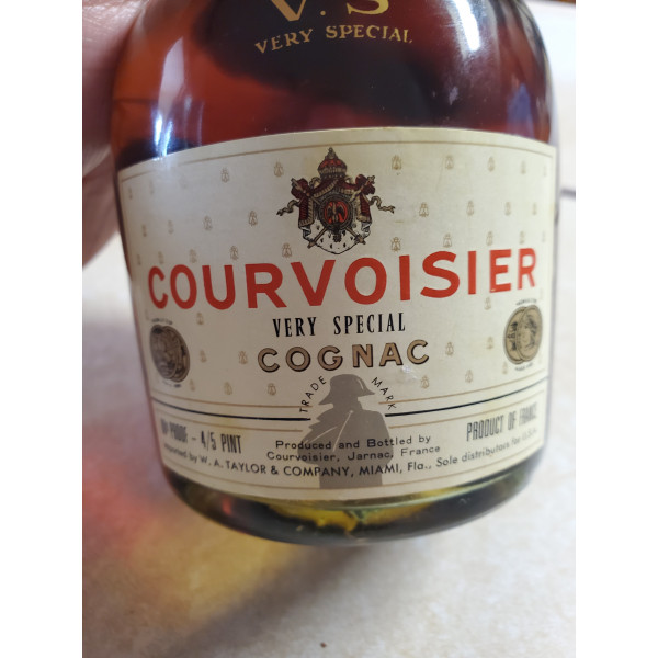 Courvoisier Cognac Very Special Cognac.5